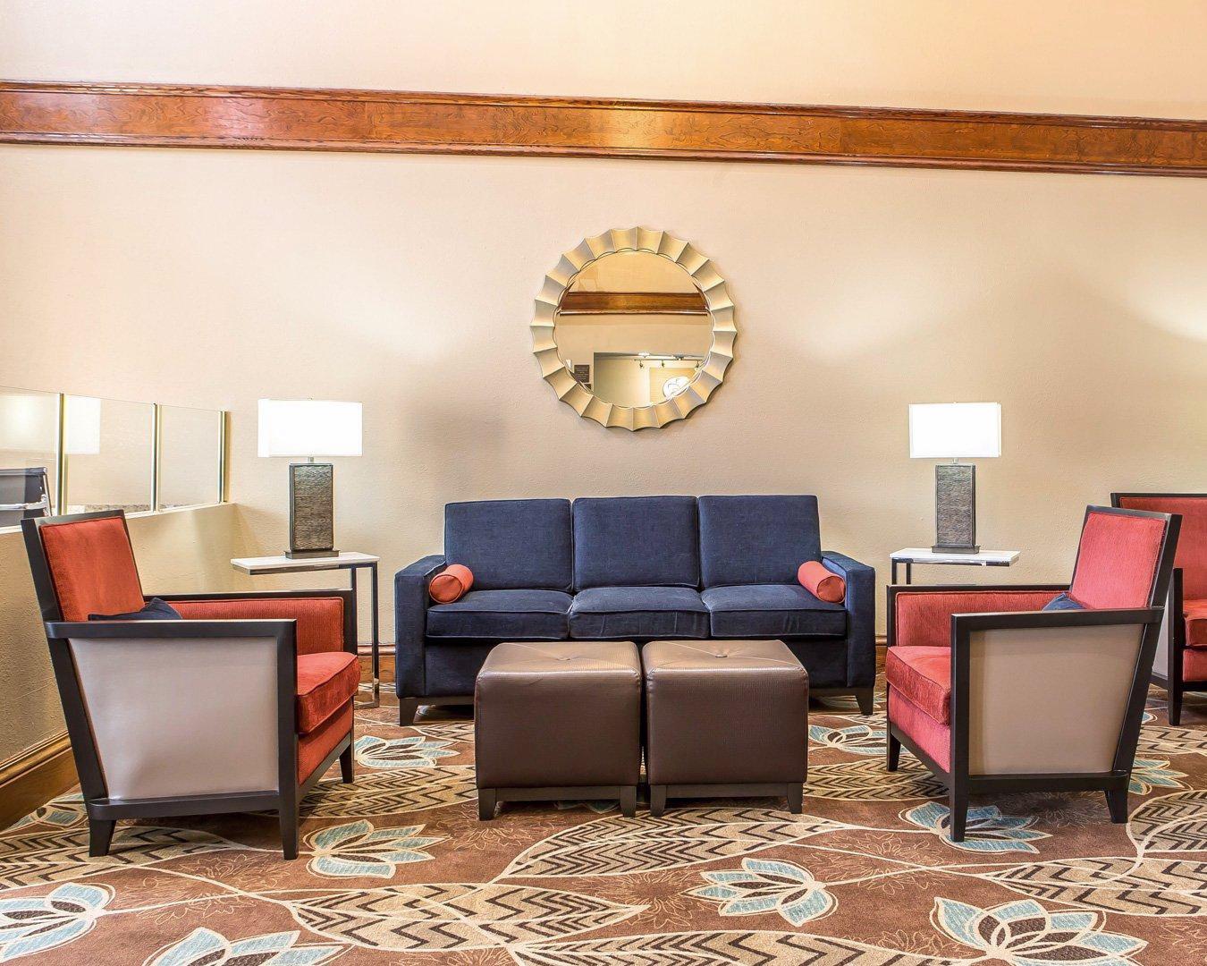 Hotel Comfort Near I-80 And I-94 Lansing