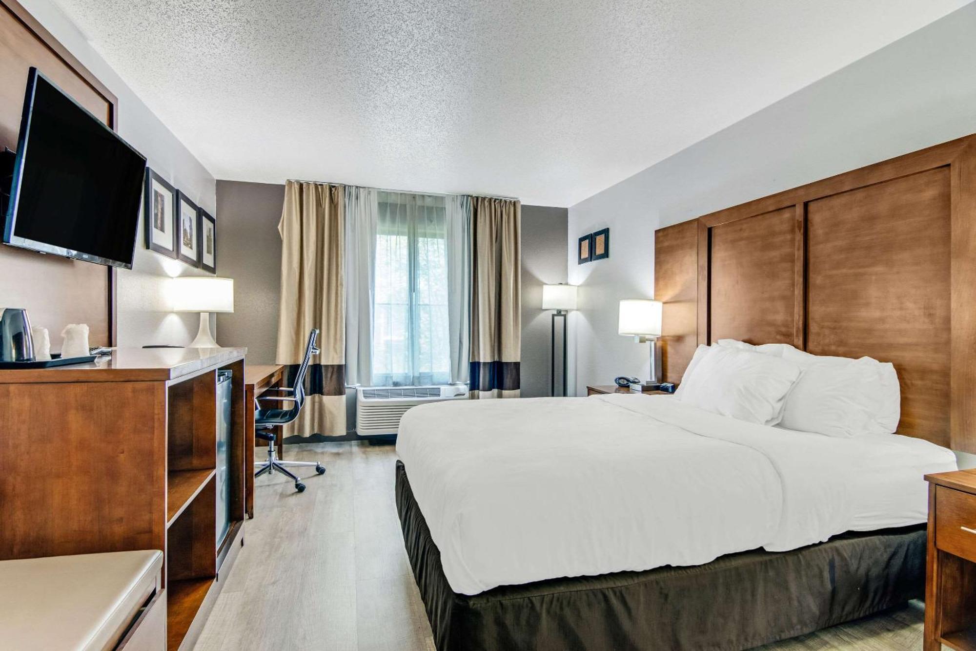 Comfort Near I-80 And I-94